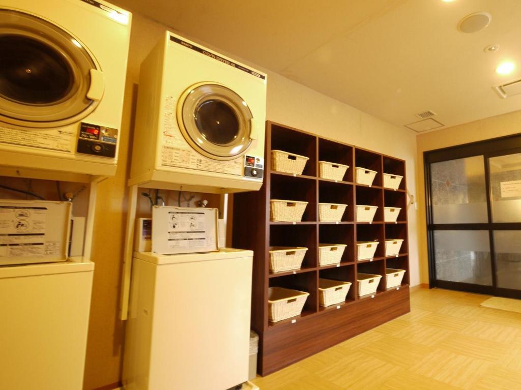 Hotel Route-Inn Toyokawa Inter Екстериор снимка